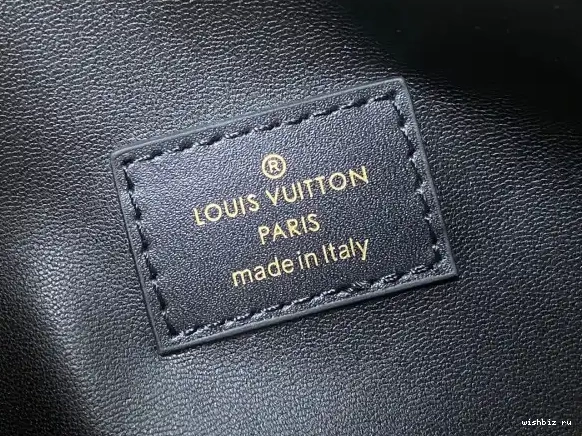 WIS Trunk Side VUITTON PM-21*14*6CM LOUIS 0707